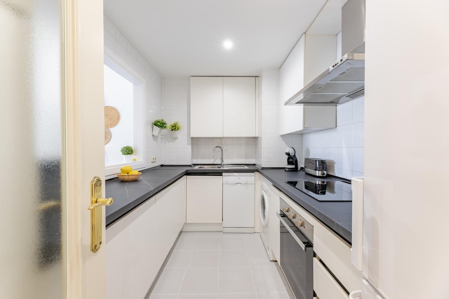 Apartment Location Marina Banus With Parking Rdr409